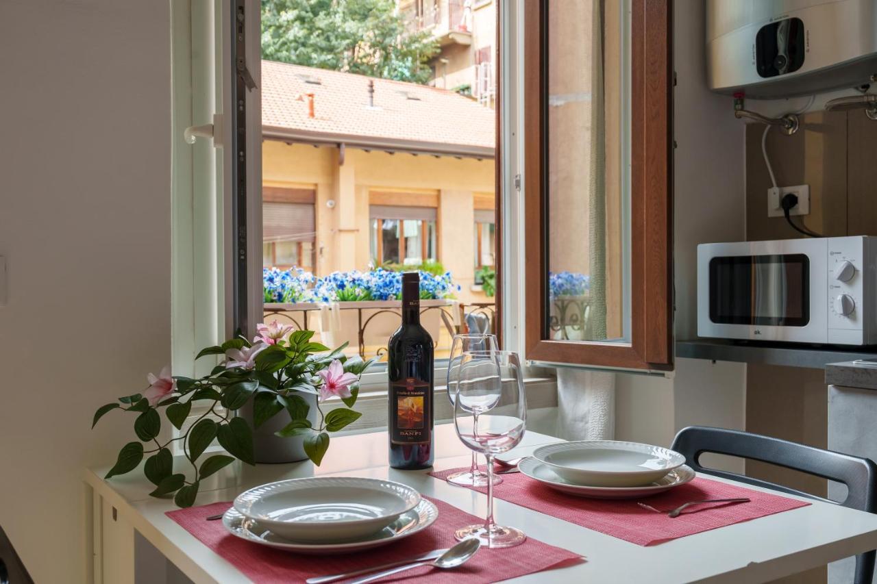 Milano City Apartments - Modern Studio Flat ภายนอก รูปภาพ